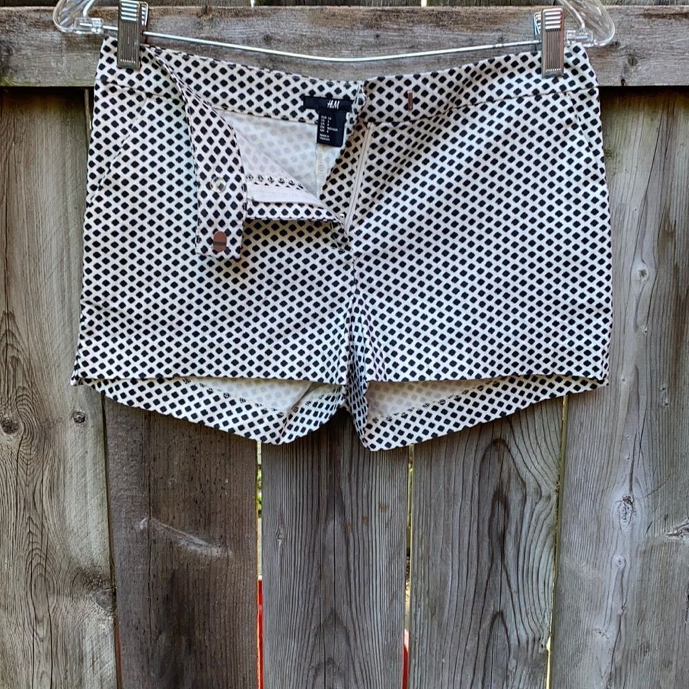 H&M shorts sz. 4